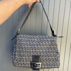 Vintage 2000’s Fendi Bag